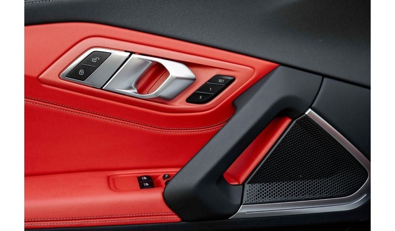 بي أم دبليو Z4 sDrive 20i M Sport package 2.0L | 3,780 p.m