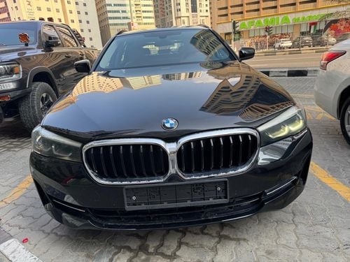 بي أم دبليو 520i BUSINESS