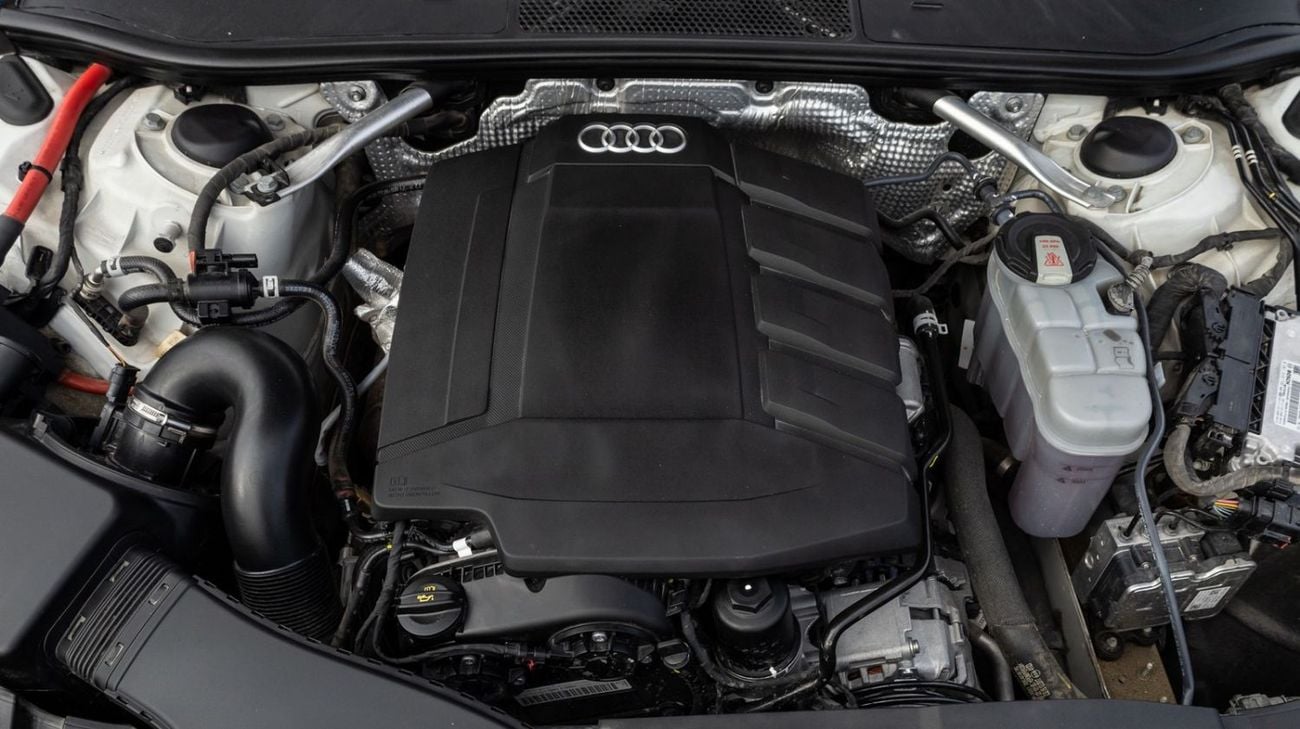 Audi A6 Audi A6 40TFSI 2024 GCC under Agency Warranty and Service Contract for 1,688.00 AED monthly