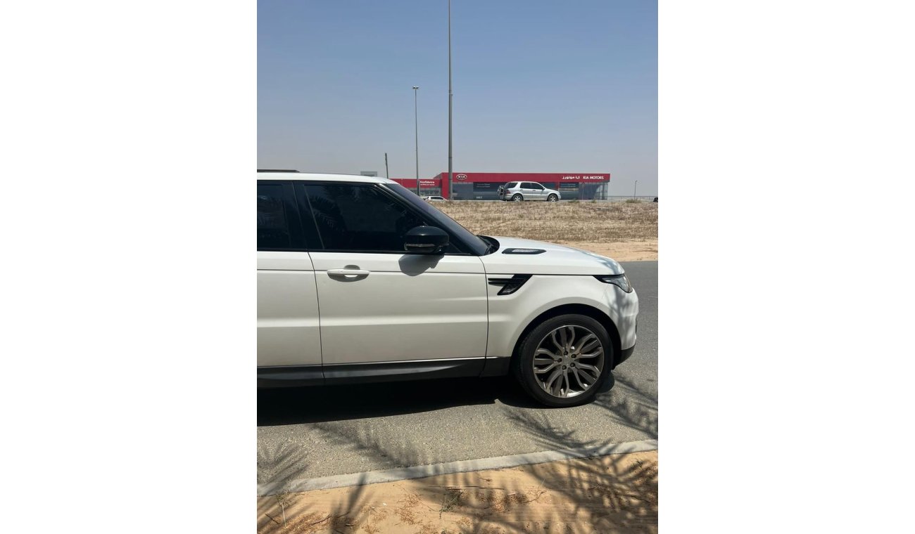 Land Rover Range Rover Sport HSE