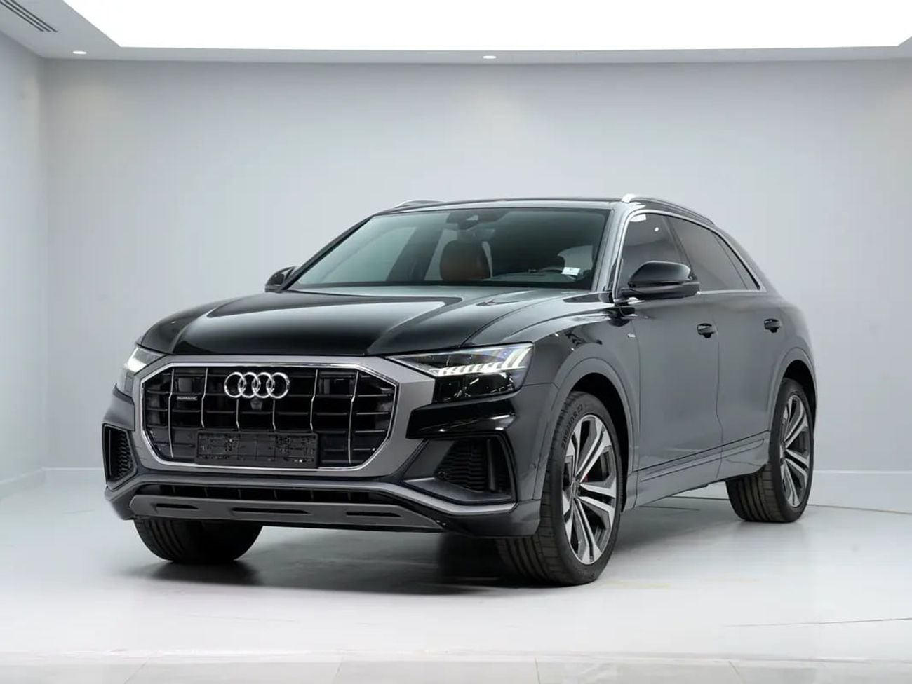 Audi Q8 55 TFSI S-LINE LUXURY S line | GCC SPECS | EXCELLENT CONDITION