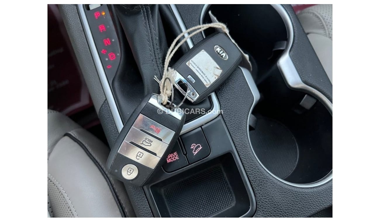 كيا سبورتيج EX اعلى