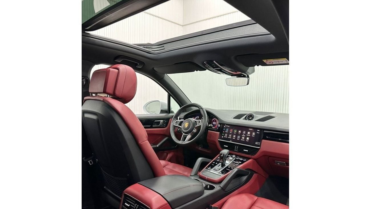 Porsche Cayenne 2023 Porsche Cayenne Platinum Edition, May 2026 Porsche Warranty, Full Porsche Service History, GCC