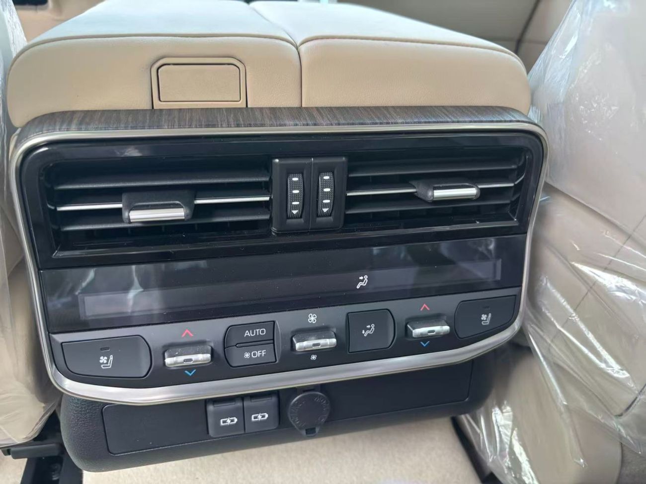 Toyota Land Cruiser VXR 4.0L