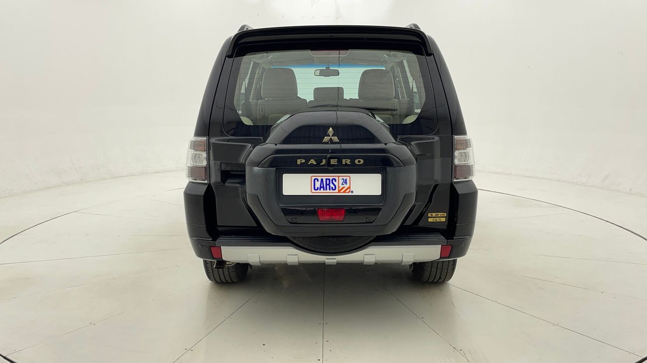 Mitsubishi Pajero GLS HIGHLINE 3.8 | Zero Down Payment | Free Home Test Drive