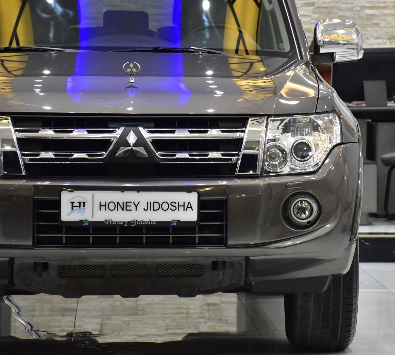 Mitsubishi Pajero EXCELLENT DEAL for our Mitsubishi Pajero GLS 3 Doors ( 2014 Model ) in Brown Color GCC Specs