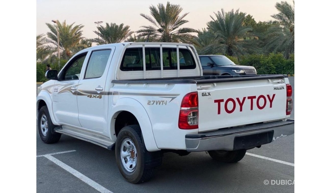 Toyota Hilux هايلوكس 2015