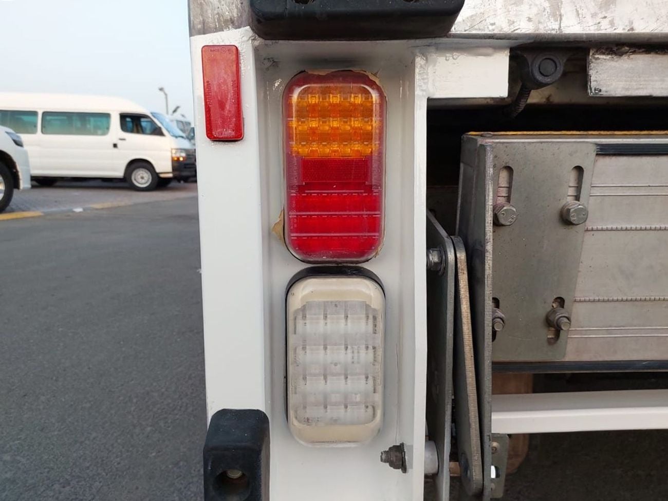 Mitsubishi Fuso Canter MITSUBISHI CANTER FREEZER TRUCK RHD 2018 MODEL 3.0 L DIESEL AUTOMATIC(PM32241)