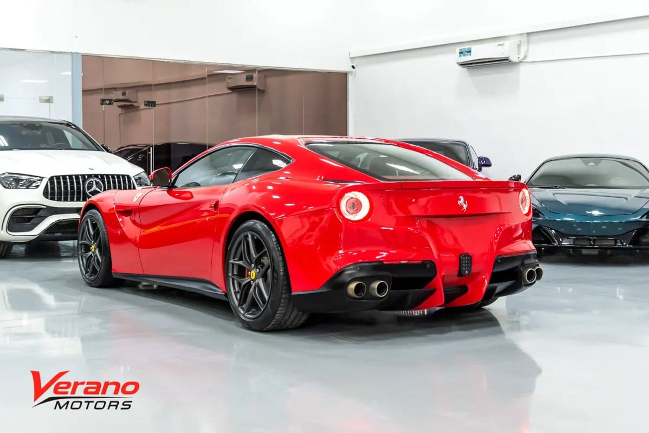 فيراري F12 بيرلينيتا GCC | Carbon Package | Full Service History | Clean Car