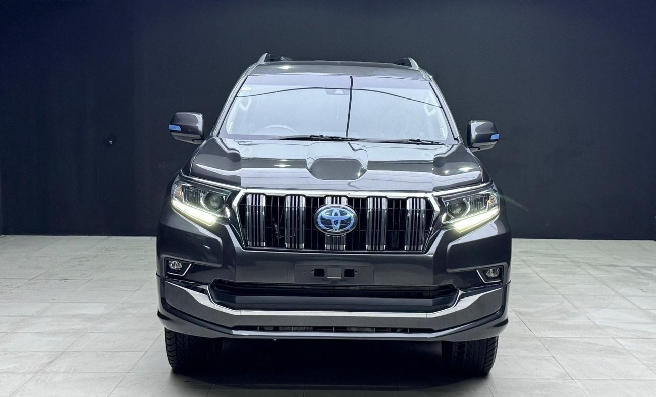 تويوتا برادو Toyota prado 2022 grey full options RHD