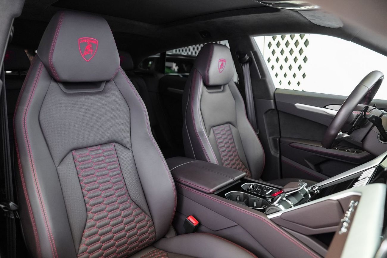 Lamborghini Urus STD 4.0T V8