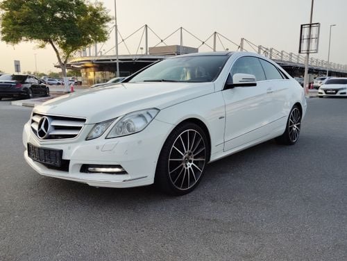 Mercedes Benz E250 STANDARD