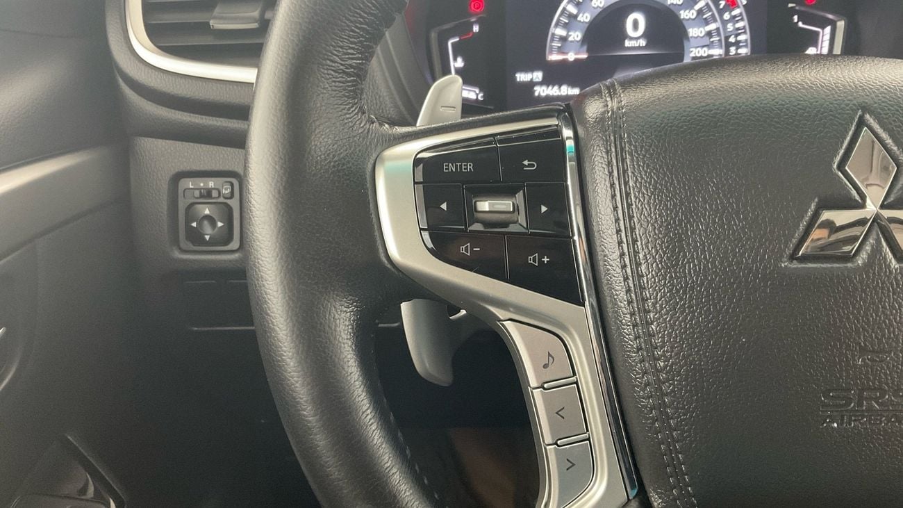 ميتسوبيشي مونتيرو سبورت GLS Top | شامل الضمان | 0 ﺪﻔﻋﺓ ﺃﻮﻟﻯ