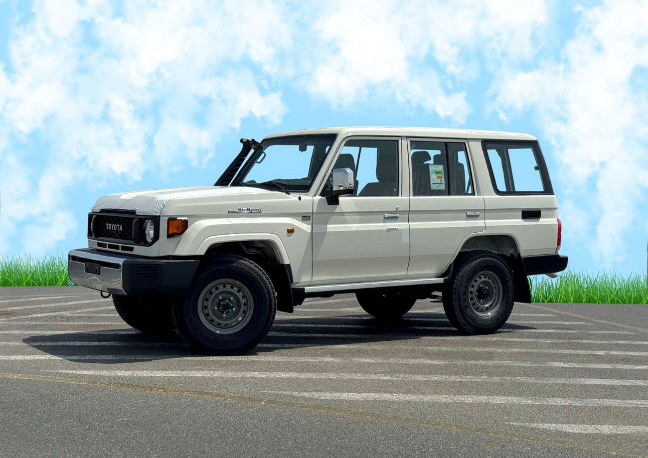 Toyota Land Cruiser 70 LAND CRUISER 76 2025 GCC HARDTOP 5 DOOR 2.8L