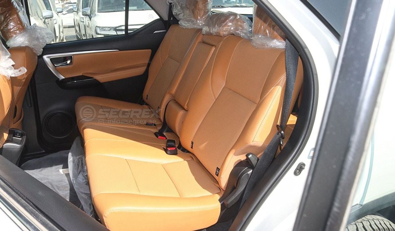 Toyota Fortuner 2025 Model Toyota Fortuner, 4.0L Petrol 4WD 6A/T 