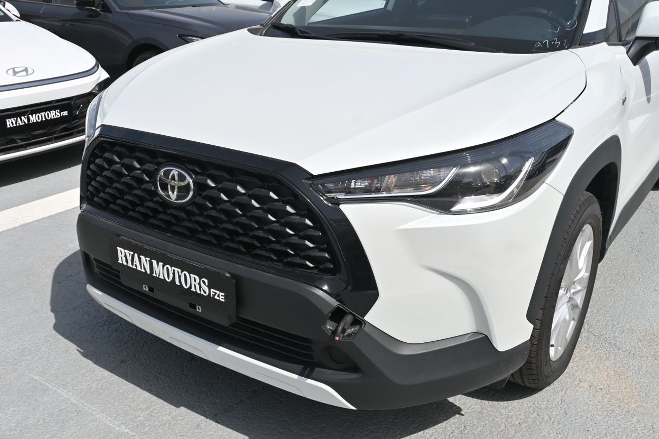 تويوتا كورولا كروس Toyota Corolla Cross 2.0L Hybrid, FWD Model 2025, Color White