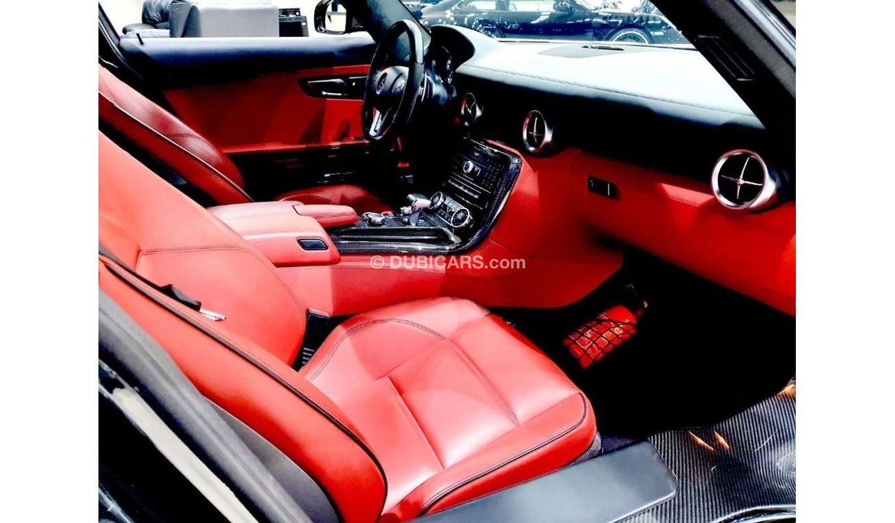 Mercedes-Benz SLS AMG 63 - 2011 - GCC - ONE YEAR WARRANTY