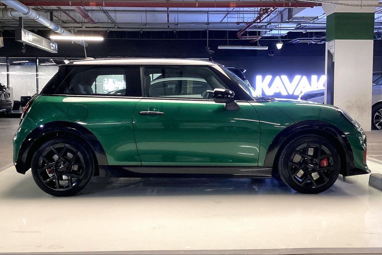 Mini John Cooper Works John Cooper Works | National Day Celebration | Guaranteed Warranty | 0 Down Payment