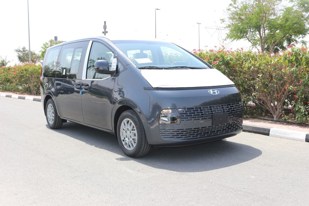 هيونداي ستاريا هينداي ستاريا 2024 جديده بلكامل 9 ركاب مع مساحه تخزين خلفيه