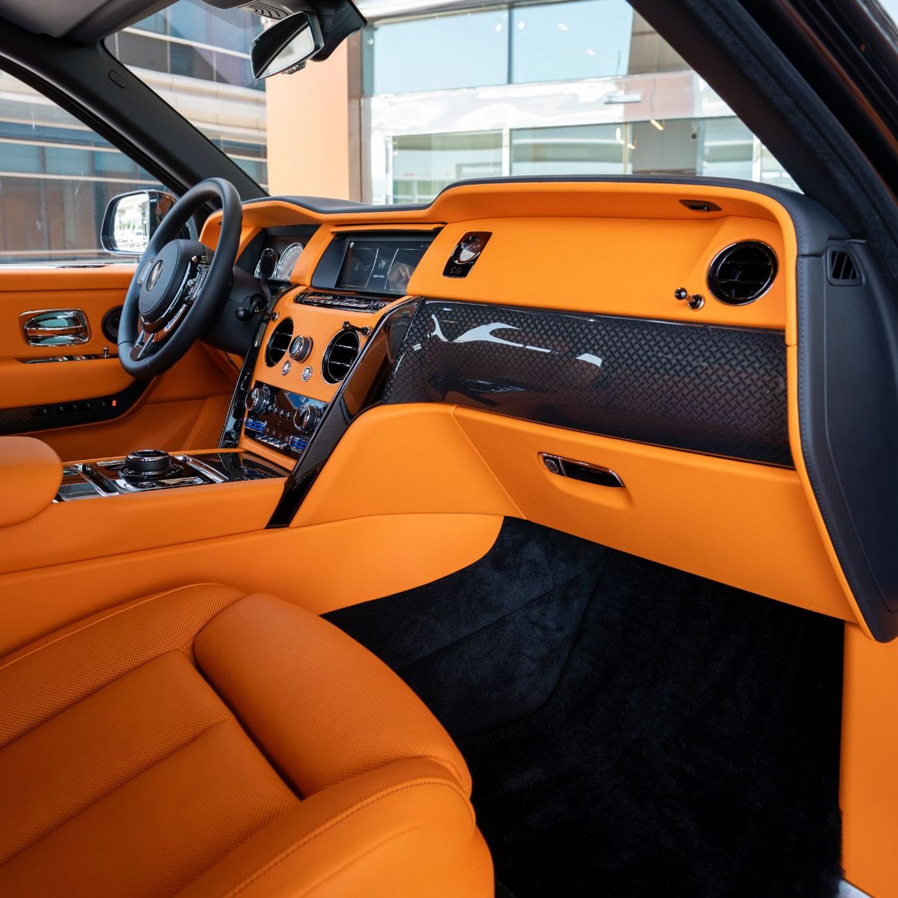 رولز رويس كولينان 2024 ROLLS ROYCE CULLINAN BLACK BADGE DONE ONLY 6000KM