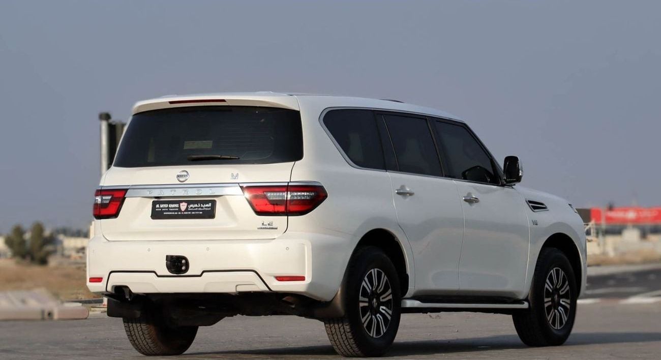 Nissan Patrol LE T1 5.6L Nissan Patrol 5.6L 400HP 2020 GCC Original Paint accident-free Full Option 3182 P.M