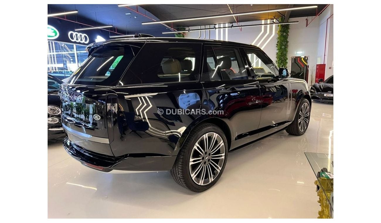 Land Rover Range Rover LAND ROVER VOGUE P530 HSE BLACK /TAN /GCC AL TAYER WARRANTY /23 RIMS