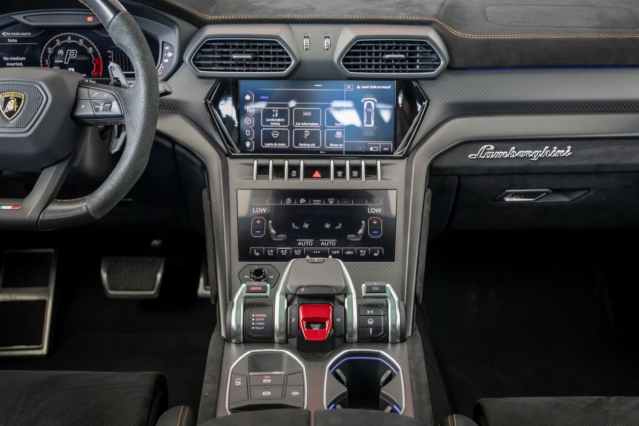 لامبورغيني اوروس 4.0T V8 Performante Lamborghini Urus Performante Perfect condition Fully Service History 2023