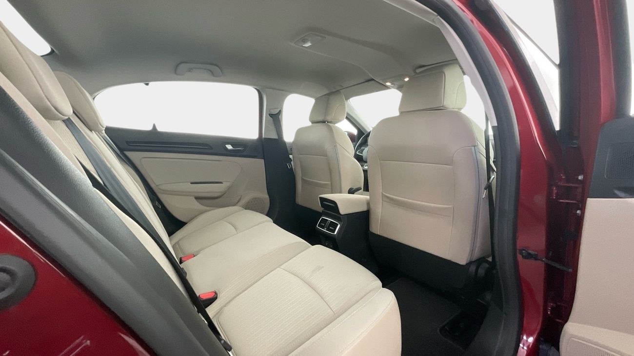 رينو ميجان SE | شامل الضمان | 0 ﺪﻔﻋﺓ ﺃﻮﻟﻯ