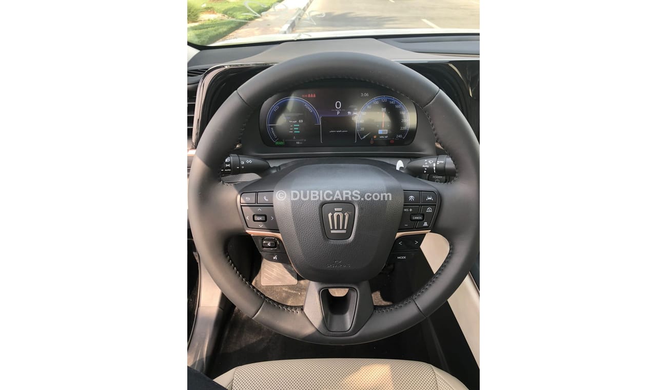 Toyota Crown TOYOTA_CROWN_2.5_HYBRID_FULL_OPTIONS_2023