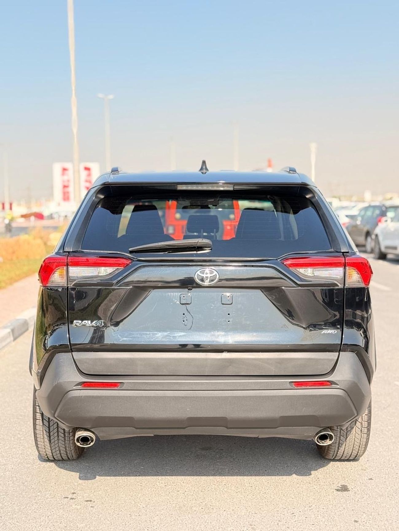 Toyota RAV4 XLE premium 2.5L Full option