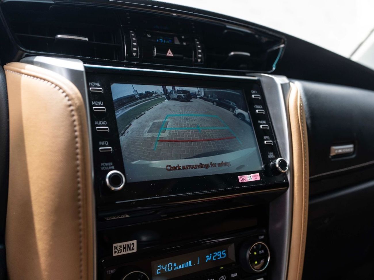 Toyota Fortuner GXR 4.0L (278 HP)