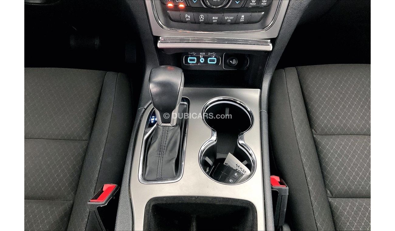 Jeep Grand Cherokee Laredo