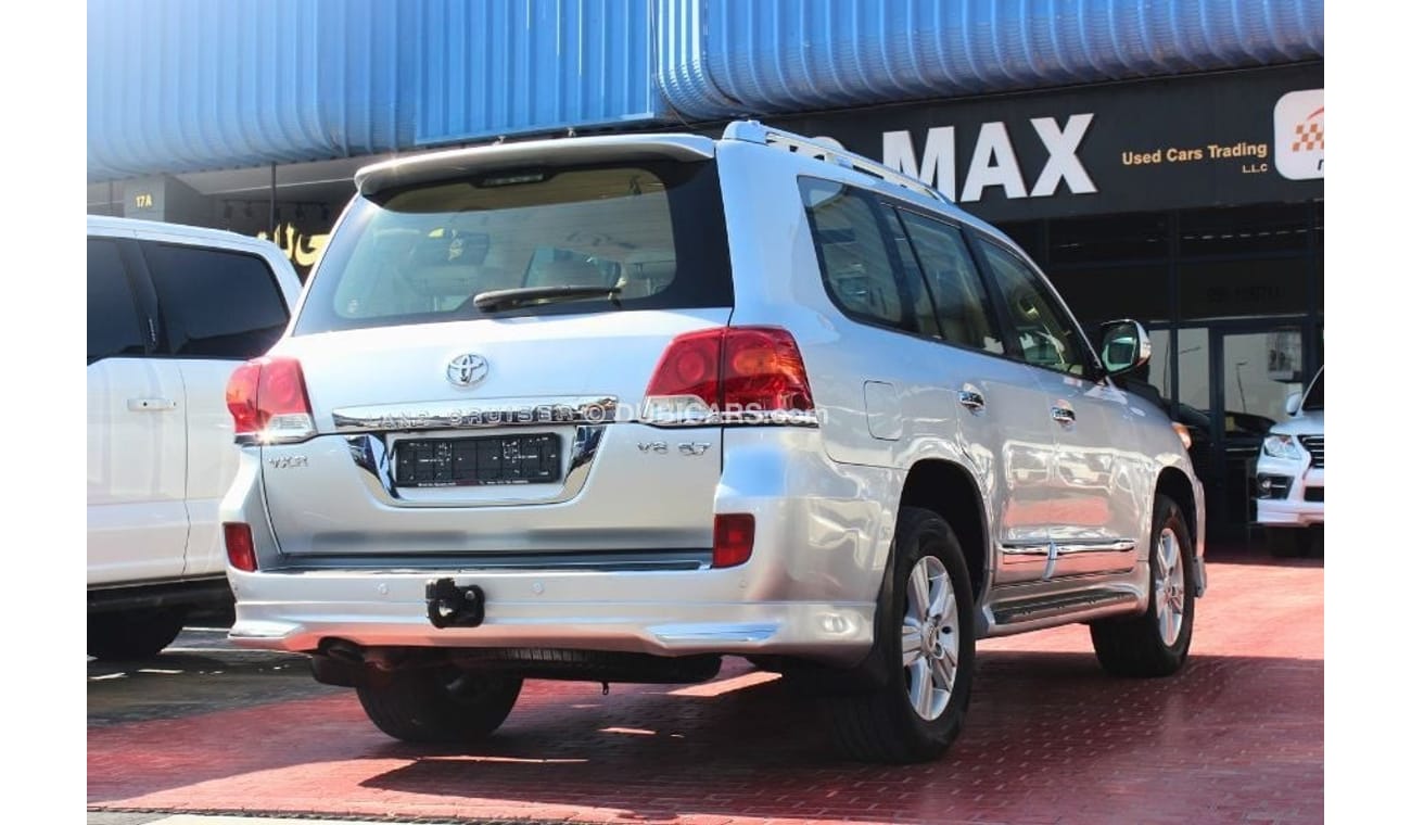 Toyota Land Cruiser VXR