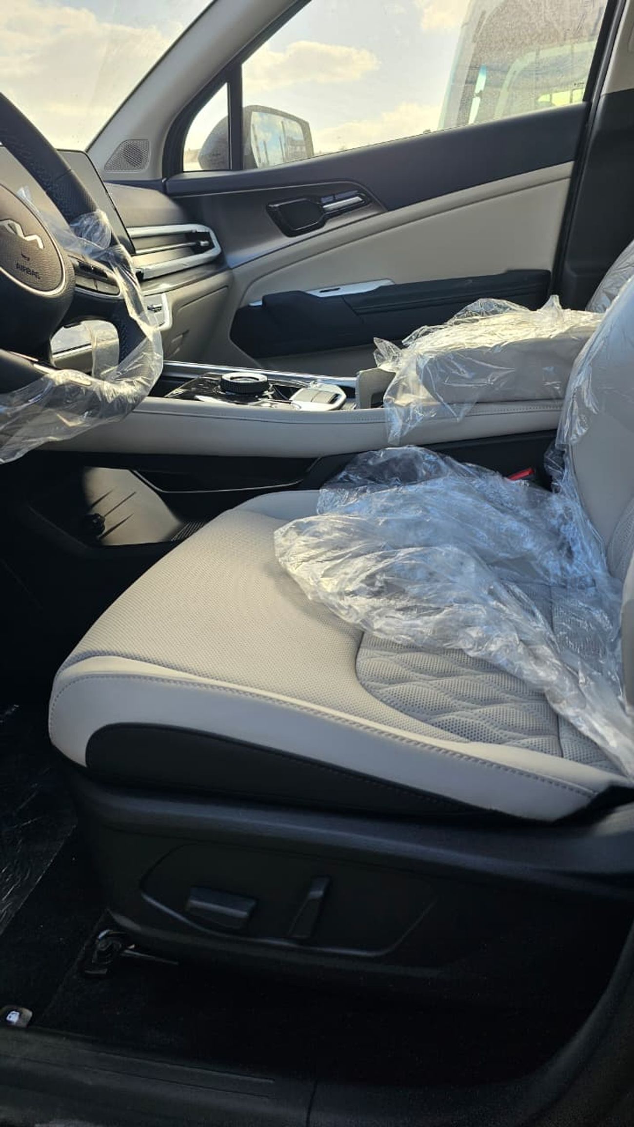 Kia Sportage Kia Sportage II  2025 II  Flagship 2.0 AT II Hybrid II FULL LOADED