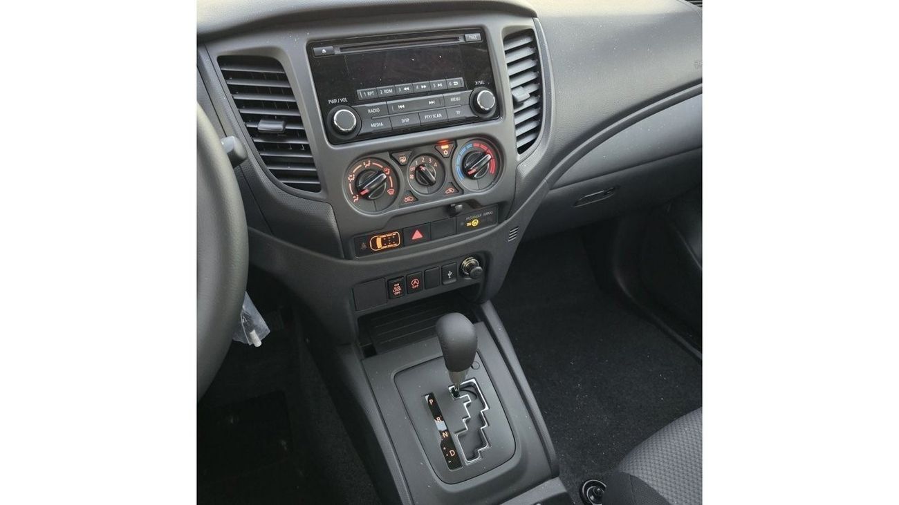 Mitsubishi L200 2022 L200 2.2L AT Diesel 4WD 2022 Model