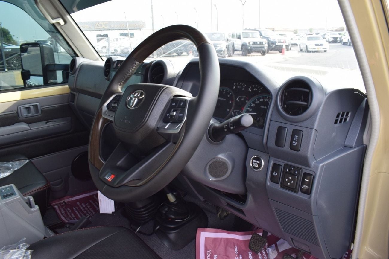 Toyota Land Cruiser Pick Up Double Cabin 4.5L