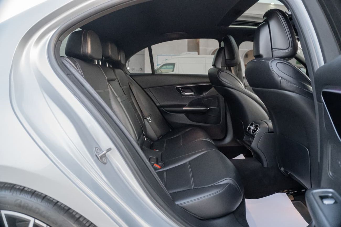 Mercedes-Benz C 300 Base