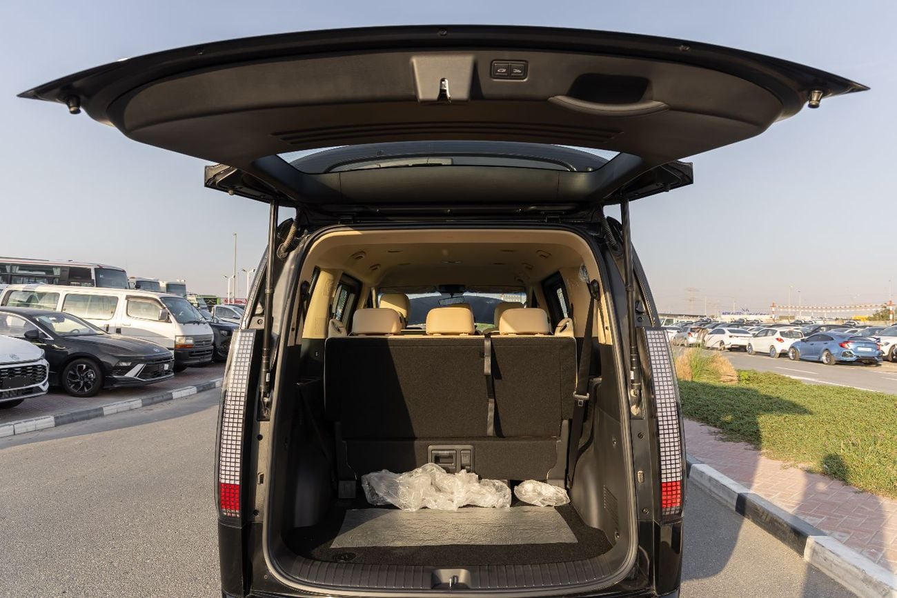 Hyundai Staria Hyundai Staria Comfort | GCC Specs | Automatic | Family Van | 2024 (Export)