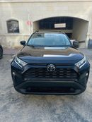 Toyota RAV4 XLE 2.4L FWD