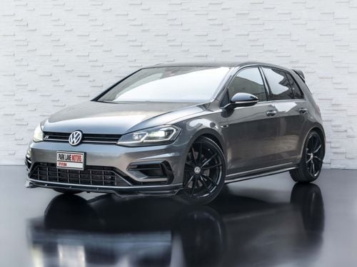 Volkswagen Golf R SPORT