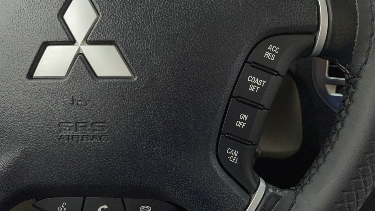 Mitsubishi Pajero GLS MIDLINE 3 | Zero Down Payment | Home Test Drive