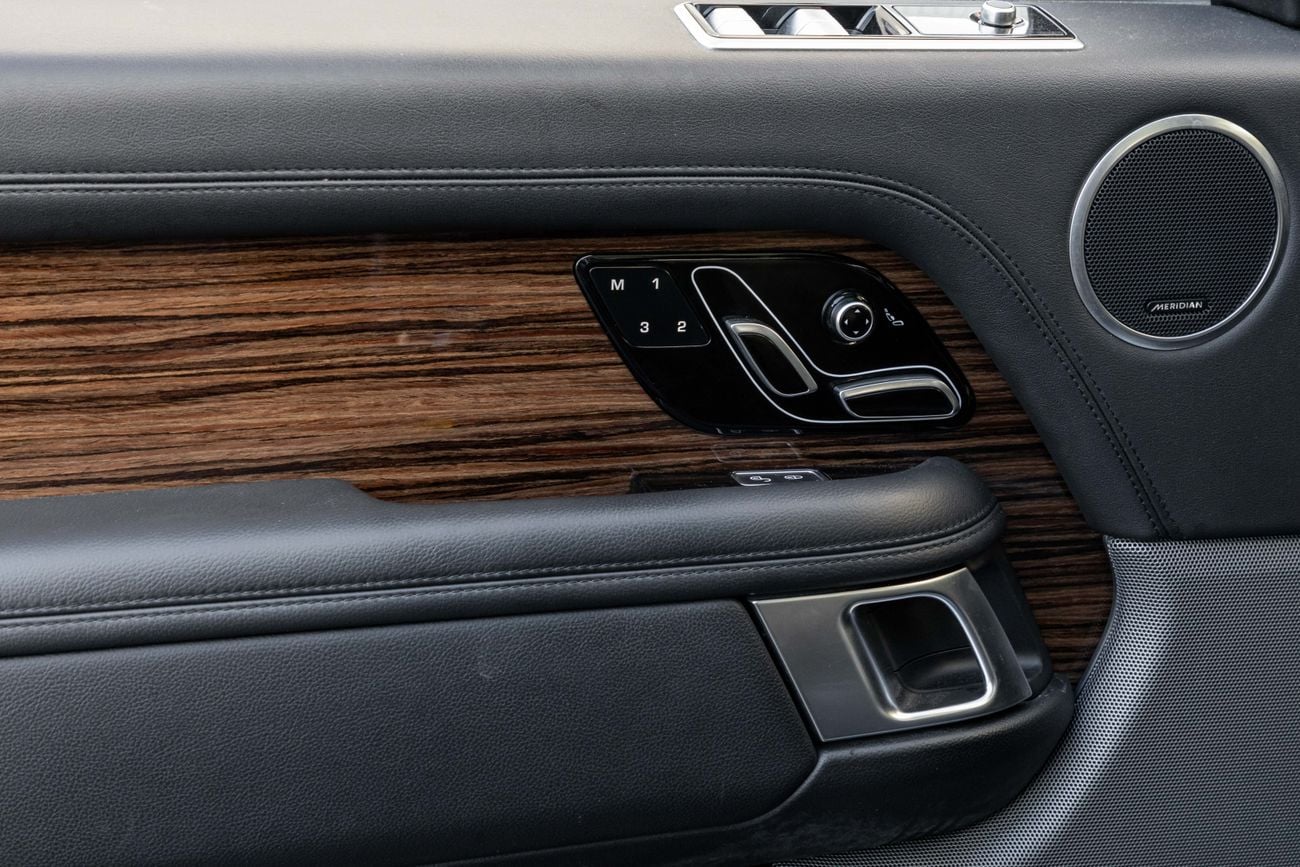 Land Rover Range Rover Range Rover HSE | 2,840 P.M | 0% Downpayment | Excellent Condition!