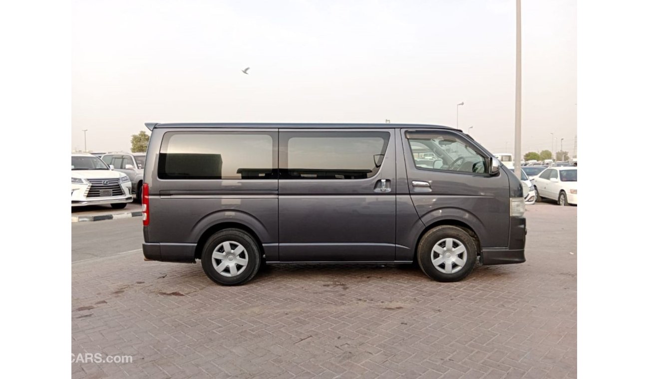 تويوتا هاياس TOYOTA HIACE VAN RIGHT HAND DRIVE   (PM1528)