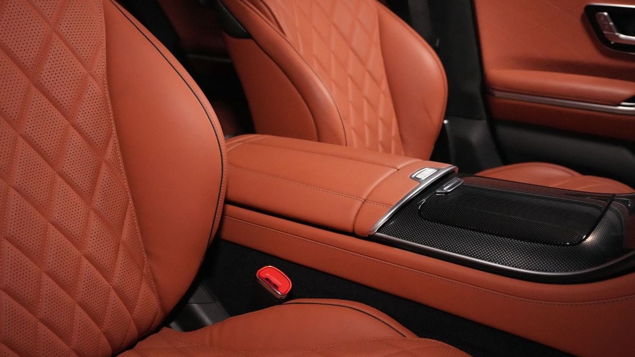 مرسيدس بنز S 500 4 MATIC LONG | NEGOTIABLE PRICE | IMMACULATE CONDITION | MAYBACH KIT