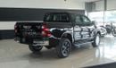 تويوتا هيلوكس SR5 DC . 4.0L . Petrol . 4WD . 6-Speed Automatic . 5 Seats . 4 Doors