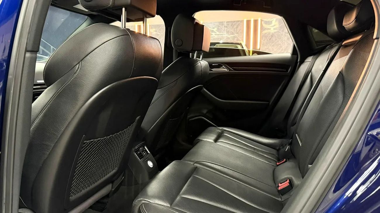 Audi S3 TFSI quattro 2.0L