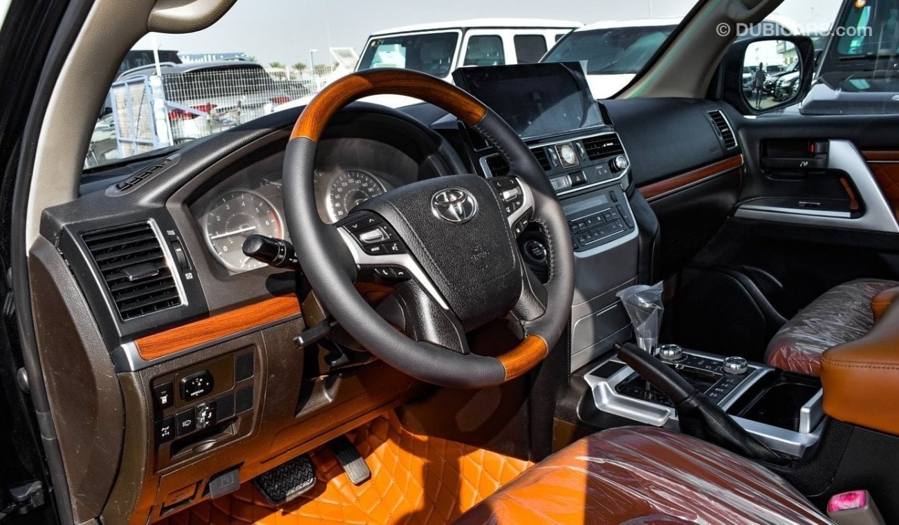 Toyota Land Cruiser V8 Facelift 2022