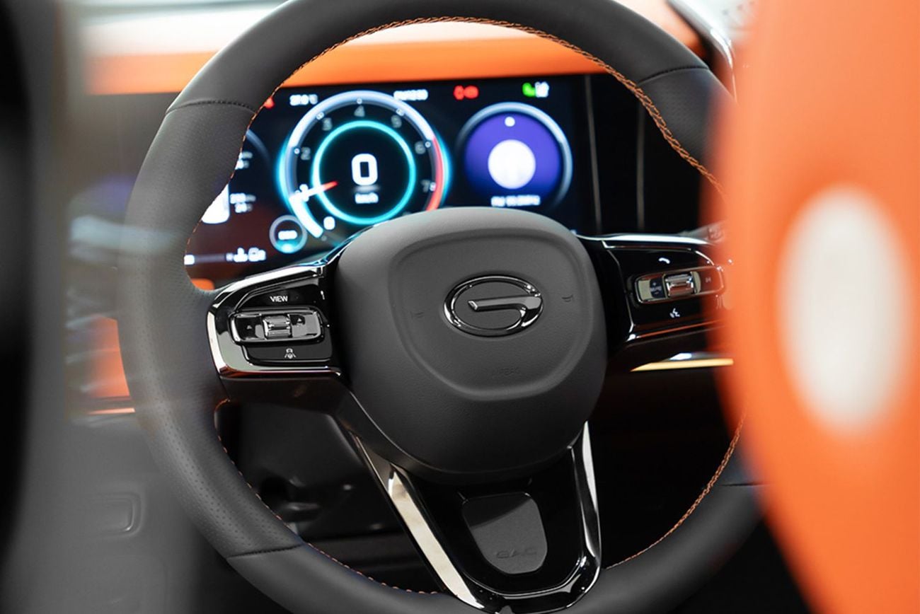 جي إي سي M8 2.0L GX