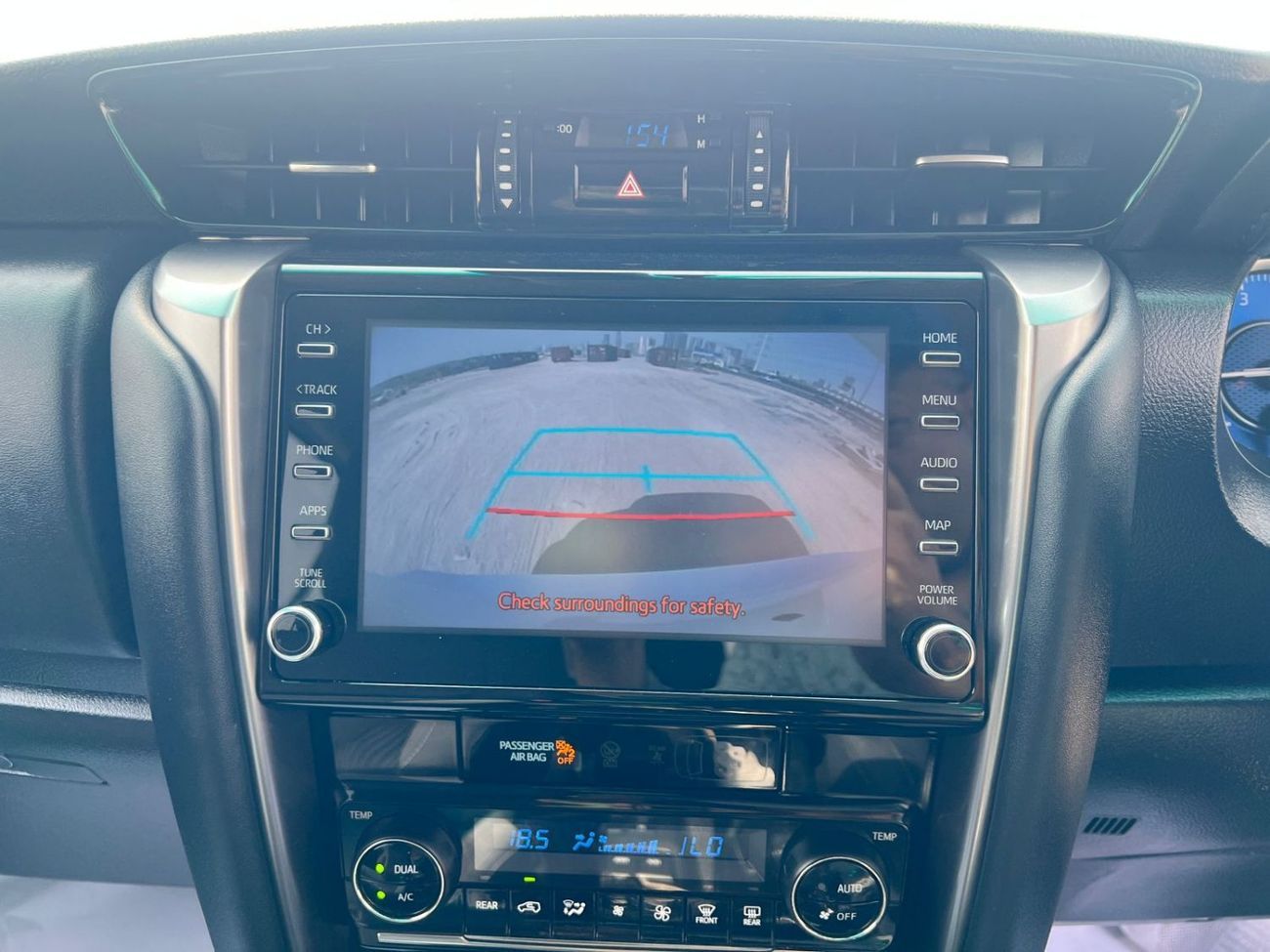 تويوتا فورتونر 2,8 LITER ,DIESEL RIGHT HAND DRIVE PUSH START