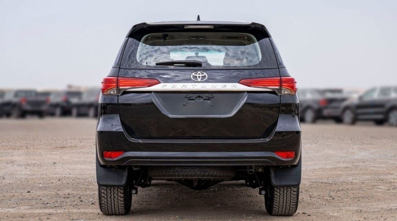 تويوتا فورتونر Toyota Fortuner SR5 2.7L Petrol  4*2 MY2025